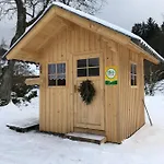 Biohof Auinger, Der Tiererlebnishof Aurach am Hongar