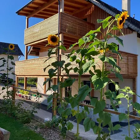 Biohof Auinger, Der Tiererlebnishof Apartment
