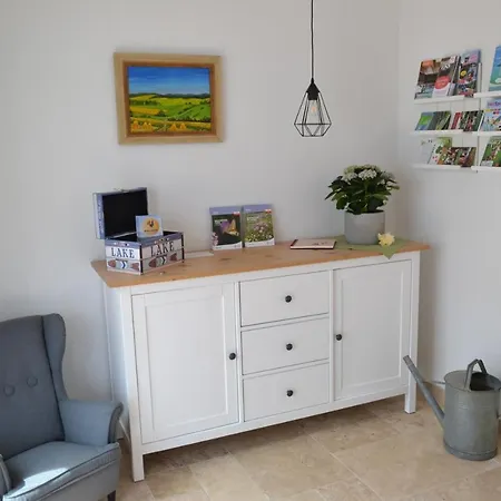 Biohof Auinger, Der Tiererlebnishof Aurach am Hongar