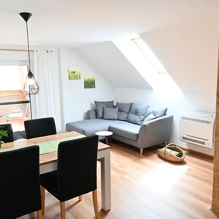 Biohof Auinger, Der Tiererlebnishof Apartment