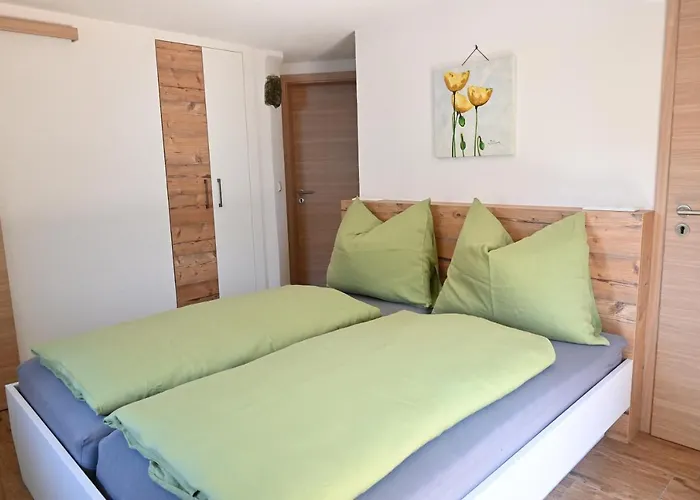 Biohof Auinger, Der Tiererlebnishof * Aurach am Hongar